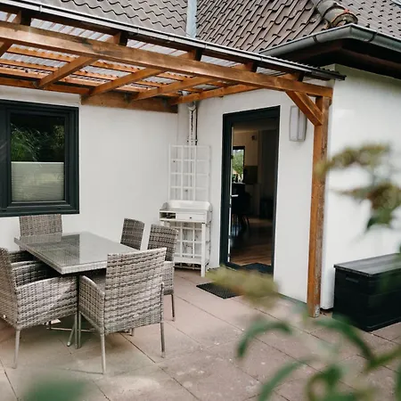 Apartment Mit Garten Und Innenstadtnähe *